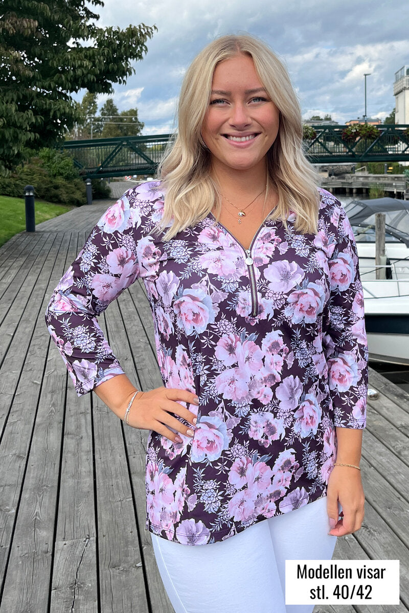 Veronica Topp Dam Peony Winered Way of Sweden