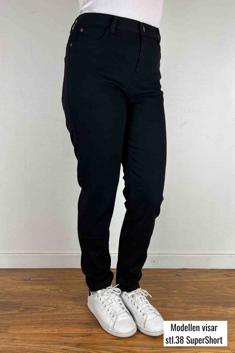 Daphne Push Up Jeans Dam Black Way of Sweden
