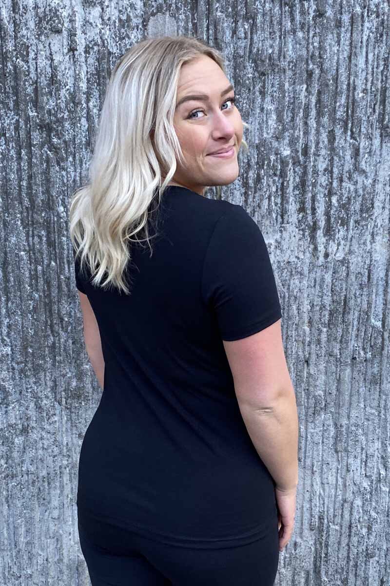 Emma Kortärmad T-Shirt Dam Svart - Way of Sweden