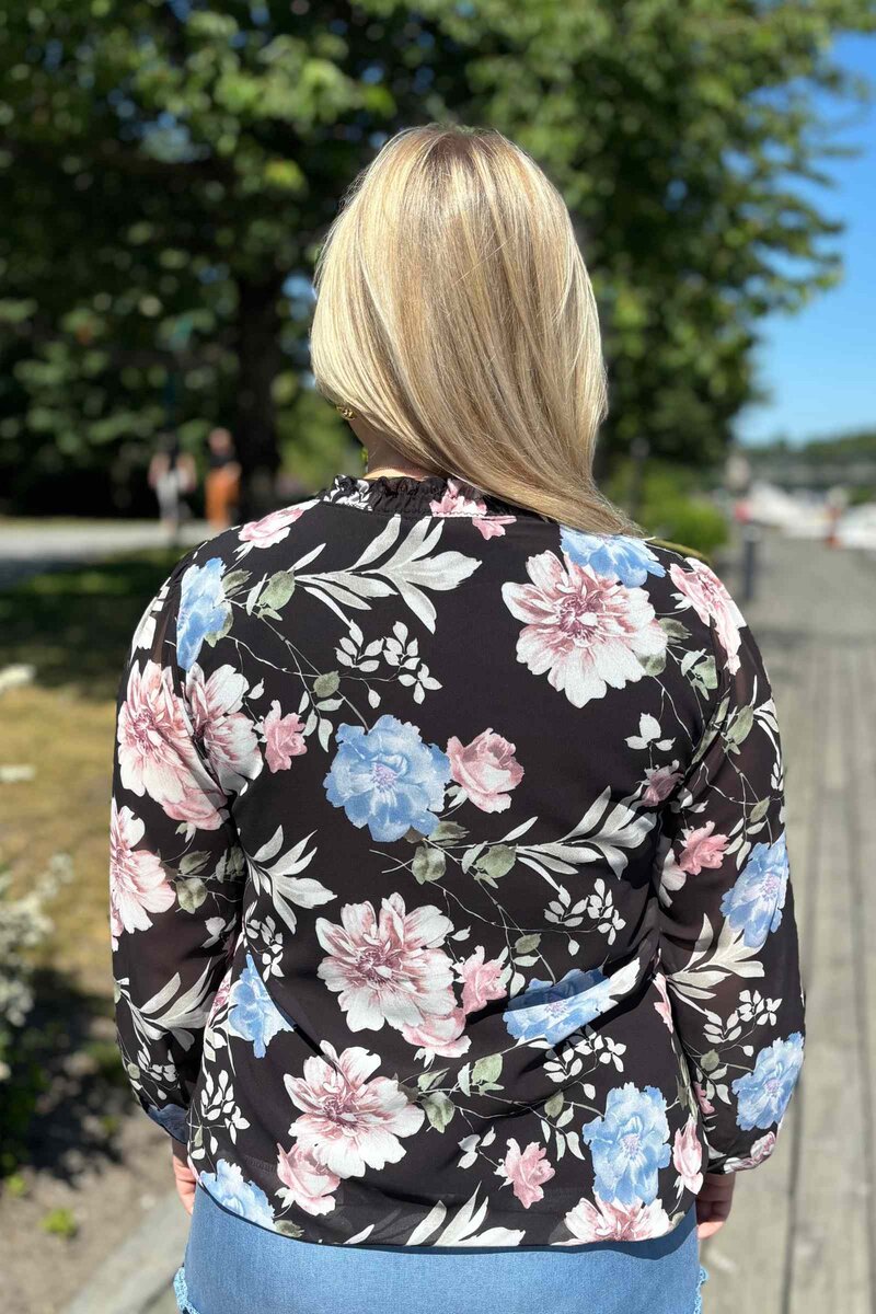 Eve Blus Dam Black Zabaione